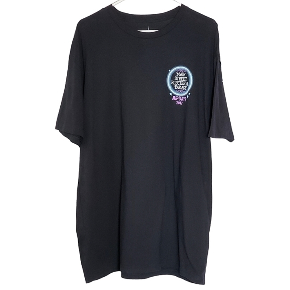 2524 * Disney Parks Main Street Electrical Parade AP Day 2017 Tee Size 2X